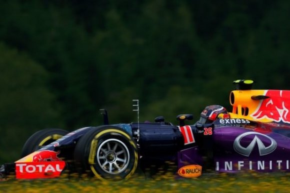 Red Bull примет решение о своём будущем в F1